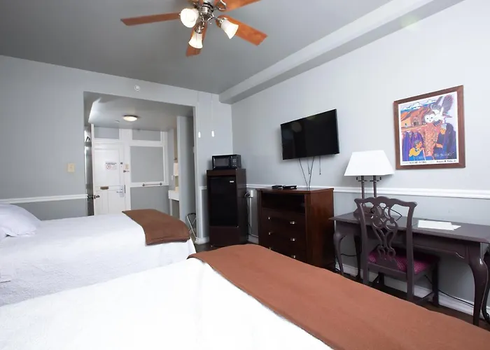 The Rialto Hotel