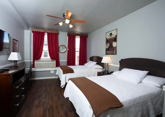 The Rialto Hotel