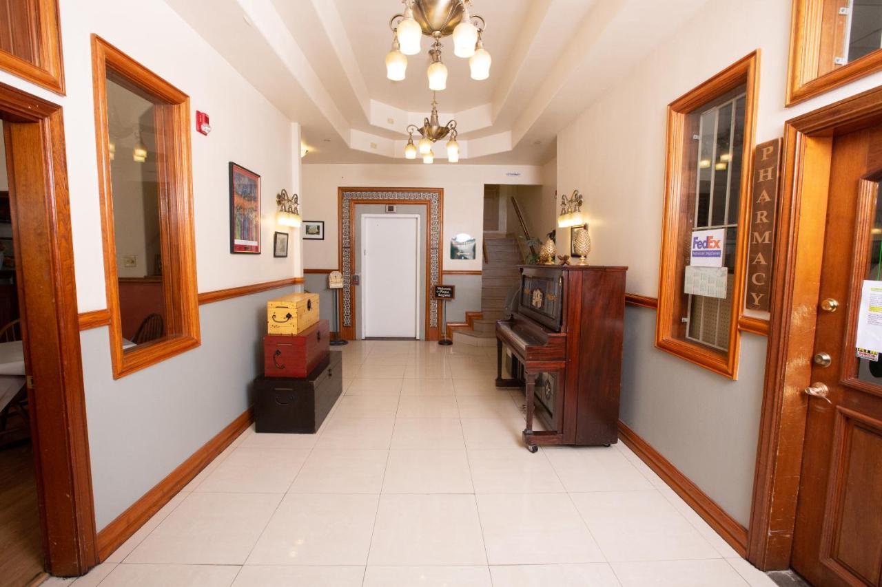 The Rialto Hotel Laredo